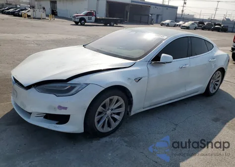 2015 Tesla Model S из США, поврежденный, VIN 5YJSA1E26JF273534